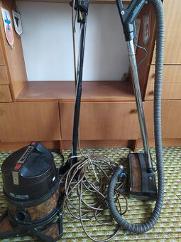 vysvač Rainbow s čištěním kobercu