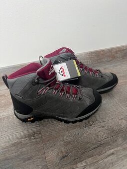 Kotníkové boty na turistiku-nové velikost 37