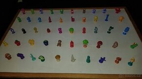 STIKEEZ  Šmoulové a jiní za 45ks nebo sestava A , B