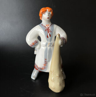 Soška Chlapec s palcátem 18.5 cm, Polonne USSR