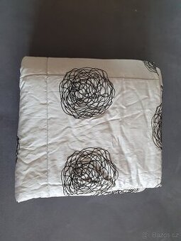 Přehoz přes postel, deka