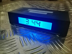 NOVÝ - malý přenosný LCD budík s radiem a hodinami