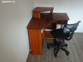Stůl PC / psací rohový MASIV