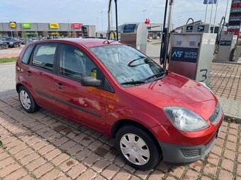 Ford Fiesta 1.3i 51 kW, 190 000 km - 1