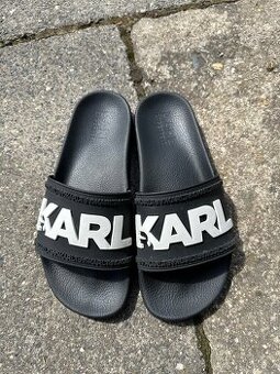 Nazouváky Karl Lagerfeld