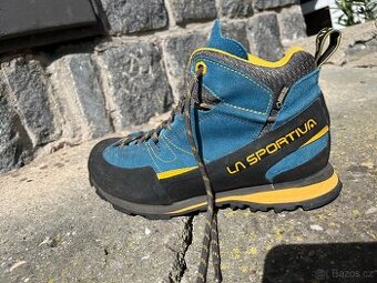 Prodám La Sportiva treková Boulder X Mid Gtx vel.40 - 1