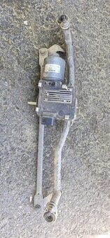 Motorek steracu audi A3 8p moturek