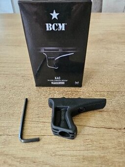 Prodám přední rukojeť BCM KAG - M - LOK.