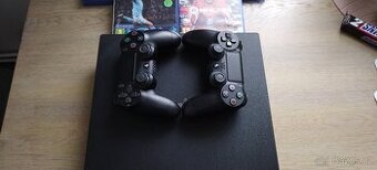 Playstation 4 - 1