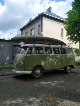 VW bus T1 ponorka plíživá..