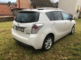 Toyota Verso 1,8-108 kw 2015-benzin -náhradní díly