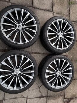 Original Alu r19 Trinity, škoda, vw