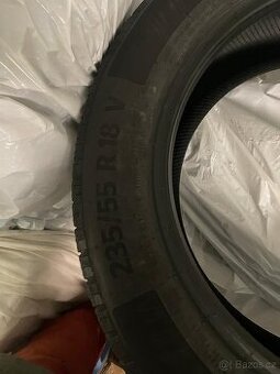 Letní pneu continental 235/55 R 18 V
