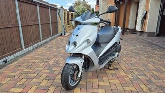 Malaguti Phantom Max 250 - 1