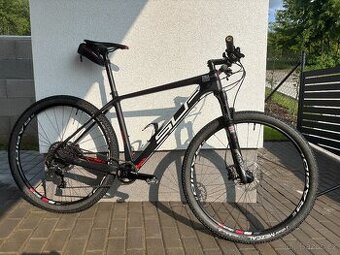 🚴♂️ Prodám SUP XP LTD 2017 – Karbonový Hardtail – pouze 9,