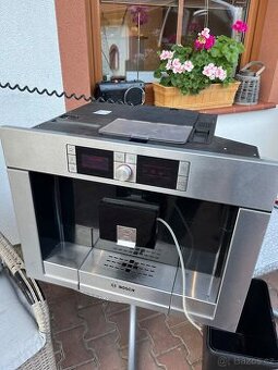 Vestavný kávovar BOSCH