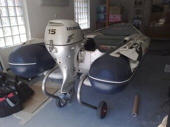 Motorový člun Honda HonWave T32-IE s motorem Honda BF15D3