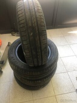 Letní pneu GoodYear 185/60 R15 84H