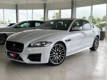 Jaguar XF 30d R-SPORT Panorama Meridian