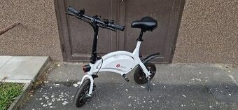 Elektrokoloběžka se sedlem,kotoučové brzdy