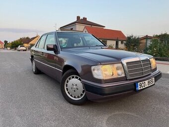Mercedes-Benz 230E - Výborný Stav