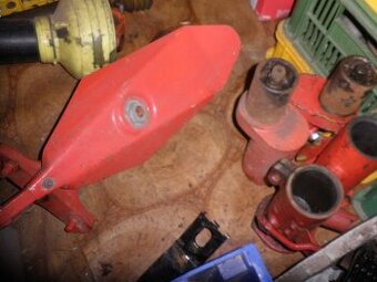 mf 70 náhradní díly