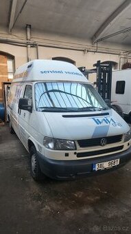 VW Transporter 2,5 benzín + CNG, r.v. 2003