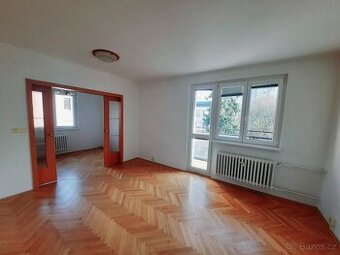 Pronájem bytu 2+1 52 m² Krymská, Karlovy Vary