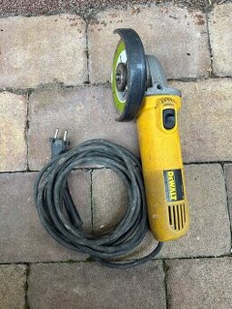 Úhlová bruska Dewalt