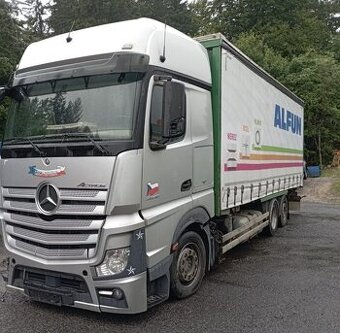 Mercedes Benz Actros 2548