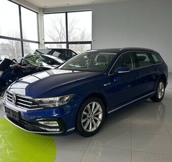 Volkswagen Passat,  1.6 AUTOMAT Ojeté, 11/2019, 292 000 km