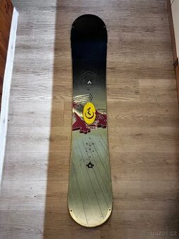 Deska na snowboard Burton - 1