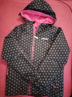 Lyžařská zimní bunda a kalhoty 152