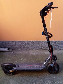 Elektrická koloběžka Segway EkickScooter Ninebot F3