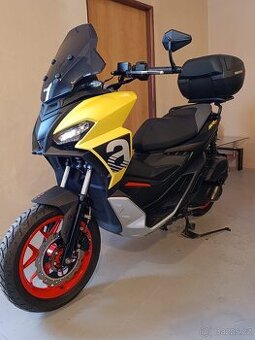 Aprilia SR GT 125