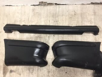 ŠKODA FELICIA PICK-UP 1995-2002 - KOMPLETNÍ ZADNÍ NÁRAZNÍK