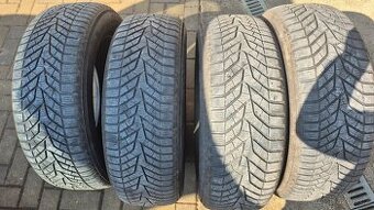 Prodám Yokohama BluEarth Winter V905 225/60 R18 104V