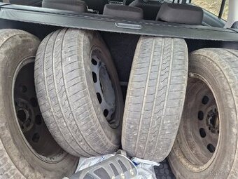 Letni pneu octavia 1