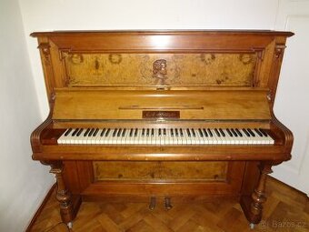 Pianino starožitné