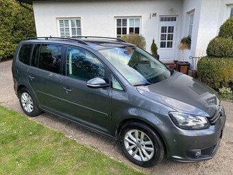 VW Toutan 2.0 TDI 103 KW WEBASTO XENONY nové rozvody