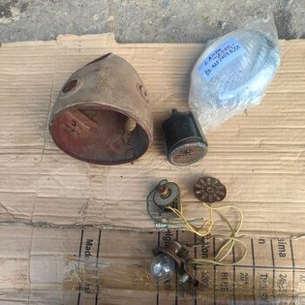 Cz 150 c přední světlo