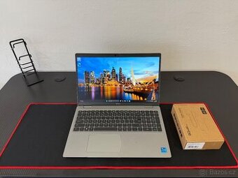 Dell Latitude 5520 - Core i5-11Gen / 256GB NVMe / 15.6” FHD