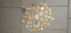 Pamětní medaile a mince