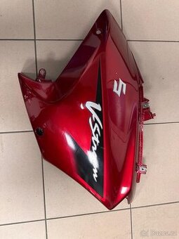 Sadu plastů a nádrž na Suzuki DL 650