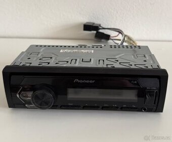 Autorádio Pioneer MVH-S120UBG včetně kabeláže