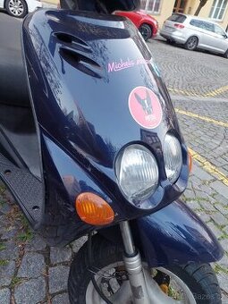 Skutr Yamaha neos 50