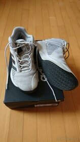 tenisky Adidas dětské vel. 40