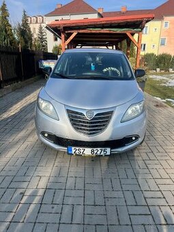 Lancia Ypsilon 312