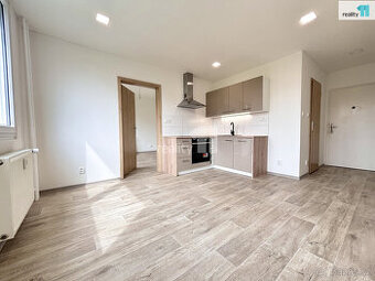 Pronájem bytu 2+kk, 37 m2, Husova, Nový Bor