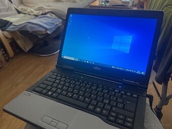 Fujitsu Lifebook S Series - 1